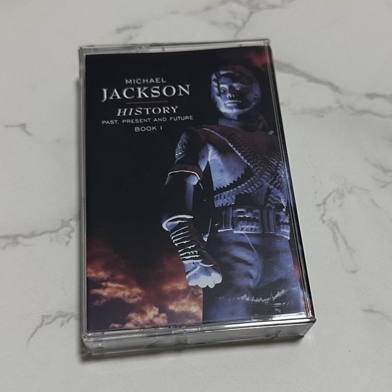 Audio Music Of - เทปคาสเซ็ตเสียงย้อนยุค ของใหม่ยังไม่ได้เปิด ซีเล็คชั่นเพลงที่คัดสรร ของสะสมที่ชวนให้นึกถึงอดีต เครื่องเล่นเพลงแบบพกพา
